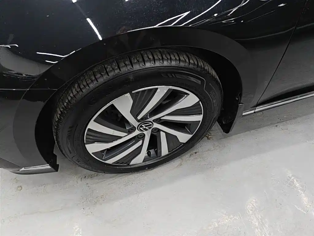 Volkswagen Magotan GTE Plug-in Hybrid 2022 GTE Luxury фото 23