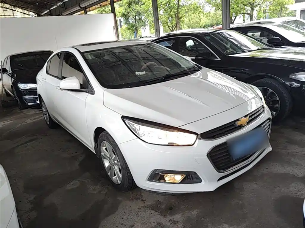 Chevrolet Cruze 2016 1.5L Automatic Luxury Edition фото 4
