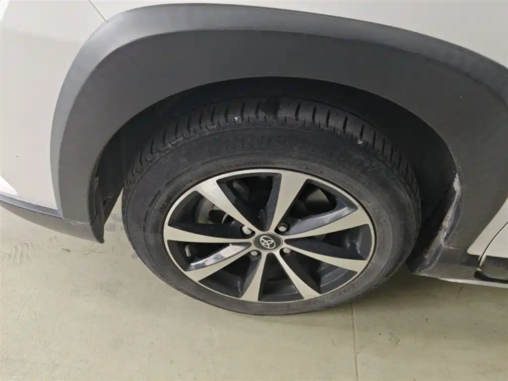 Toyota YARiS L Zhi Xuan 2020 Zhi Xuan X 1.5L CVT Leading фото 15