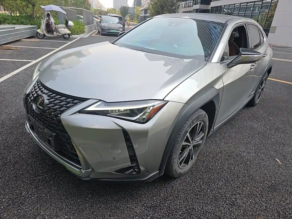 Lexus UX 2020 2020 260h Explore Fun Edition