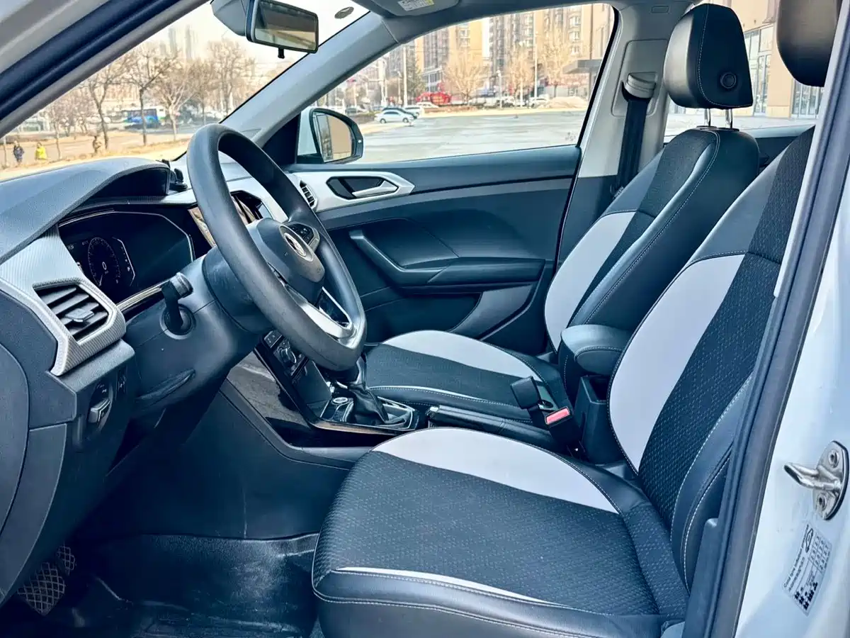 Volkswagen Tanying 2021 200TSI DSG Joy Smart Connect Edition фото 10