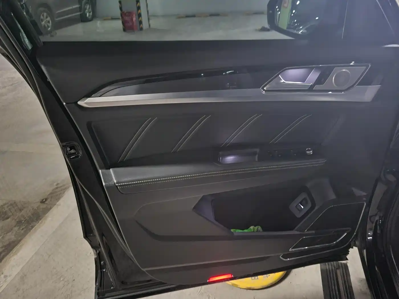Volkswagen Teramont 2019 Teramont X 380TSI 4WD Luxury Edition фото 4