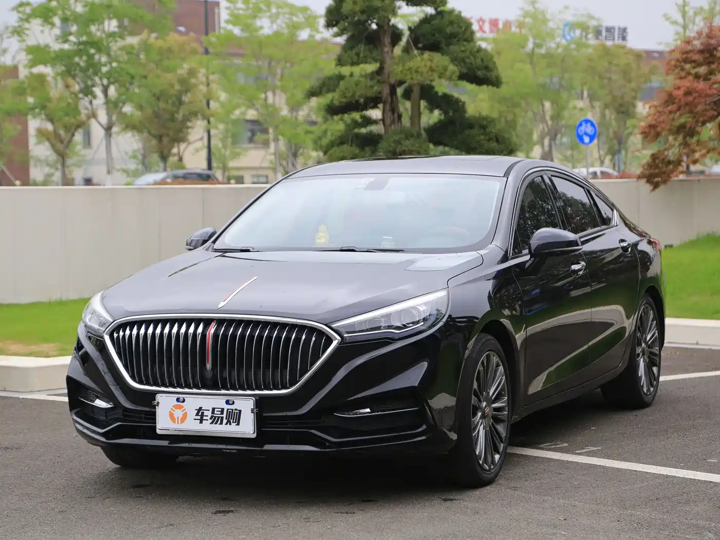 Hongqi H5 2020 1.5T DCT Qi Rhythm Edition