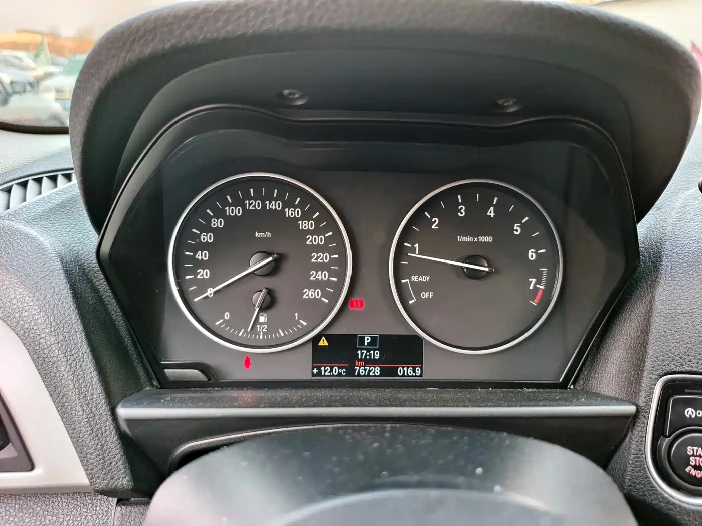BMW 1 Series (Import) 2013 Facelift 118i Leading Model фото 4