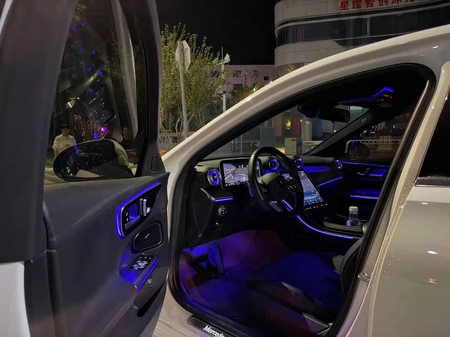 Фото 4 - Mercedes-Benz C-Class