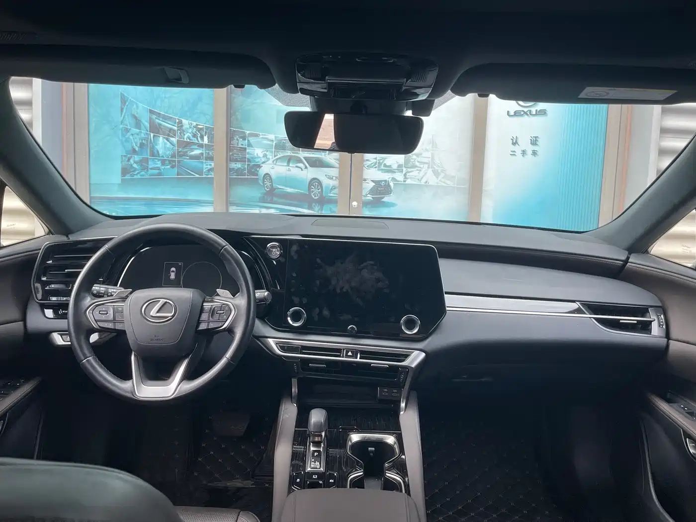 Lexus RX 2023 350h 2WD Comfort Edition фото 23