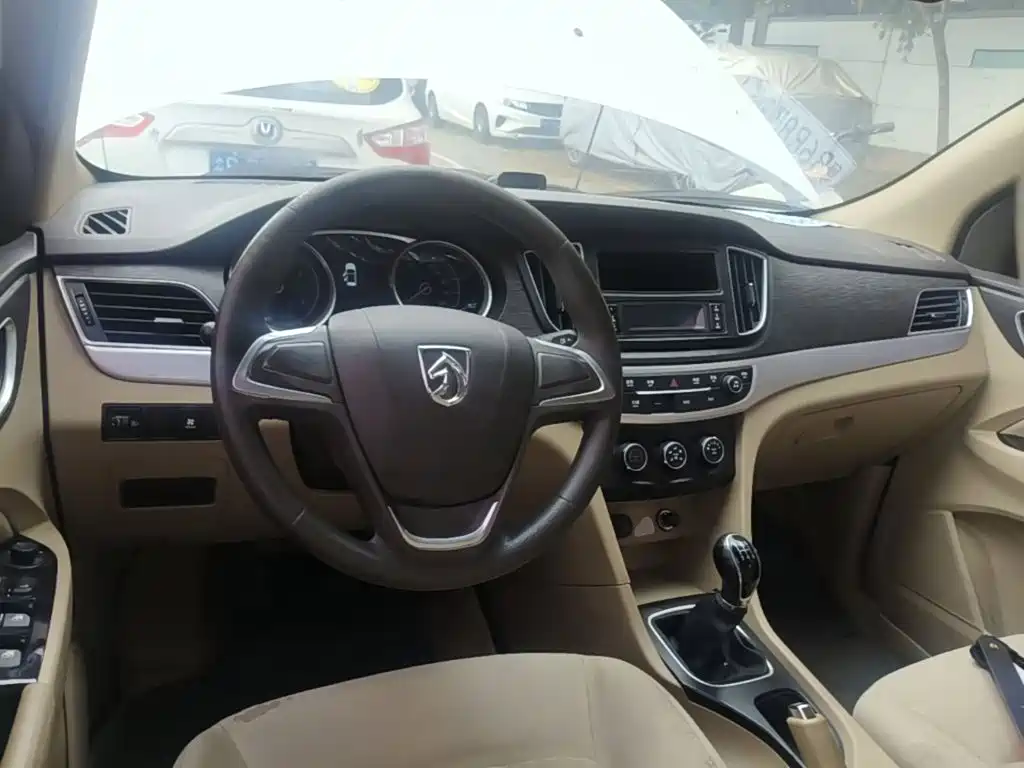 Фото 6 - Baojun 730