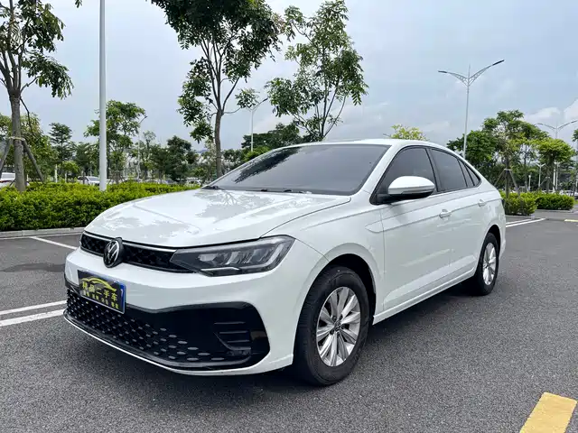 Фотография VOLKSWAGEN LAVIDA