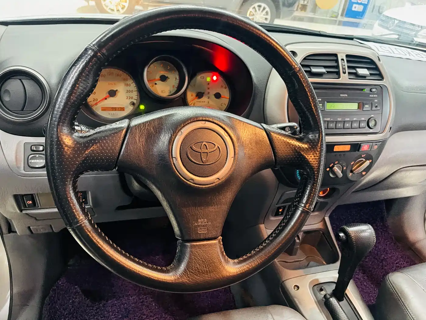 Toyota RAV4 (Import) 2004 2004 Model 2.0 5-Door