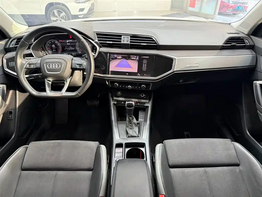 Audi Q3 2022 35 TFSI Fashion Dynamic фото 20