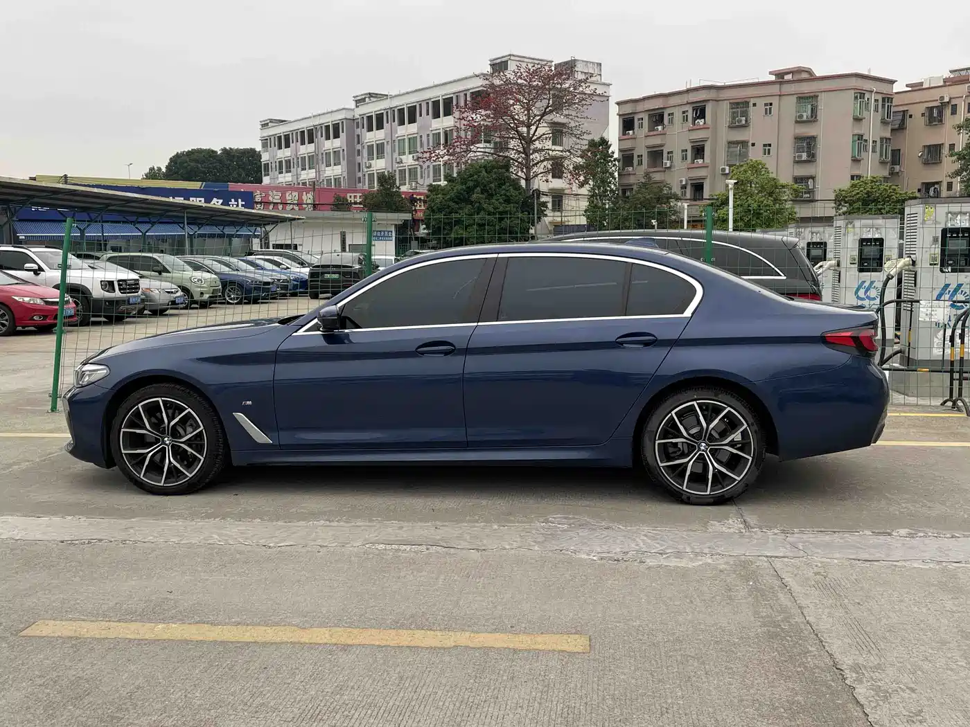 BMW 5 Series 2021 530Li Executive M Sport Package фото 6