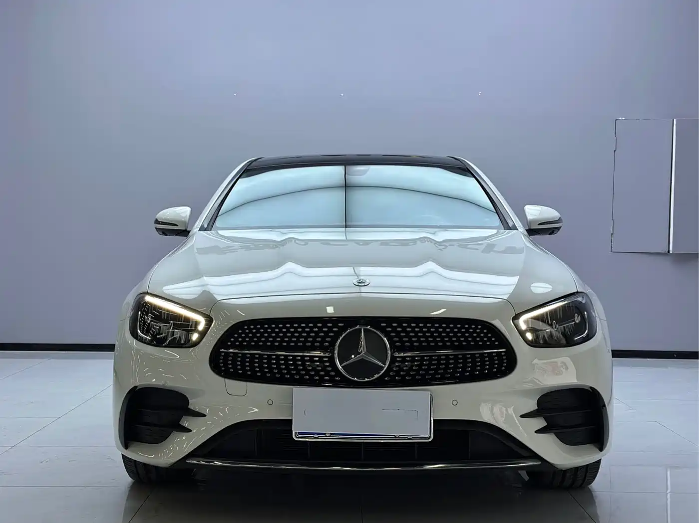  E CLASS