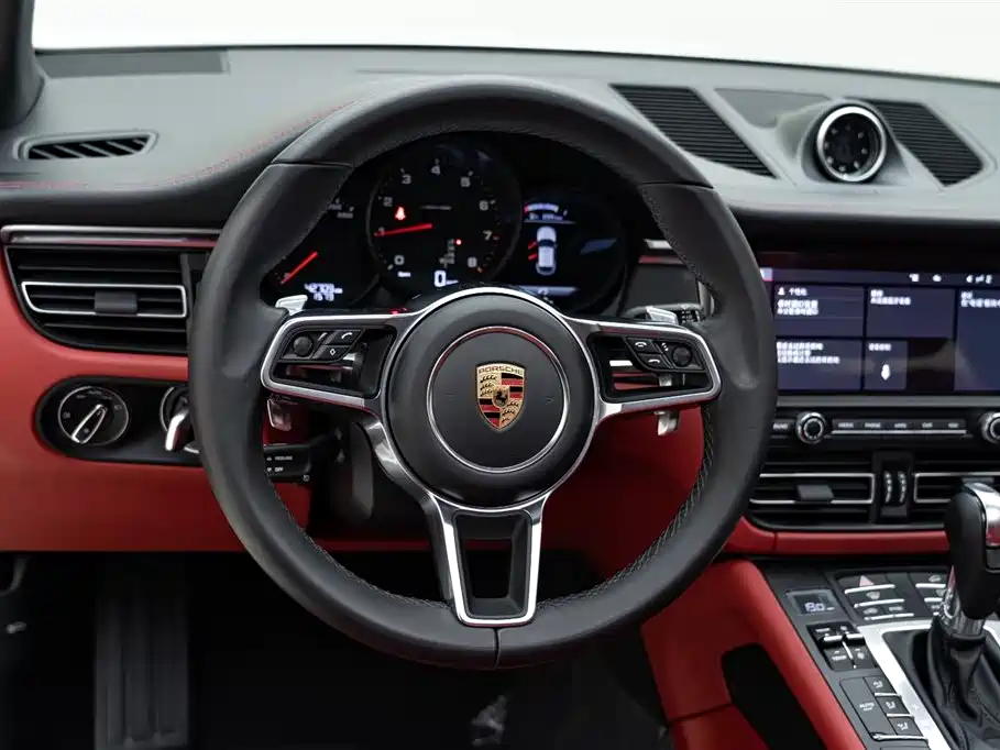 Porsche Macan 2020 Macan 2.0T фото 12