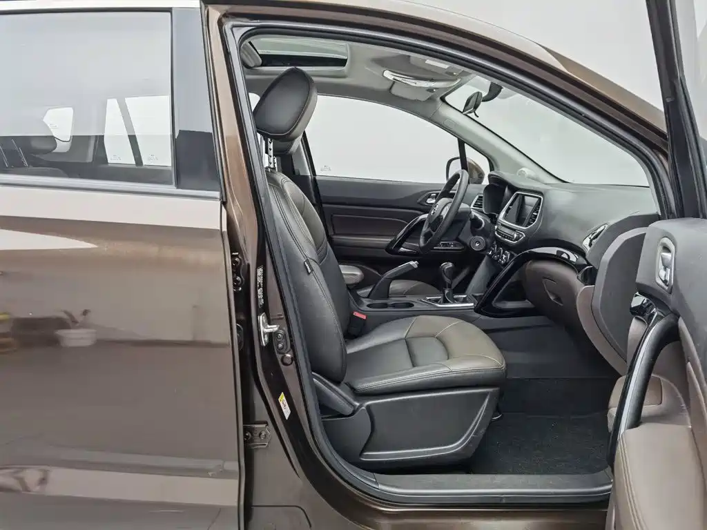 Фото 23 - GAC Trumpchi GS4
