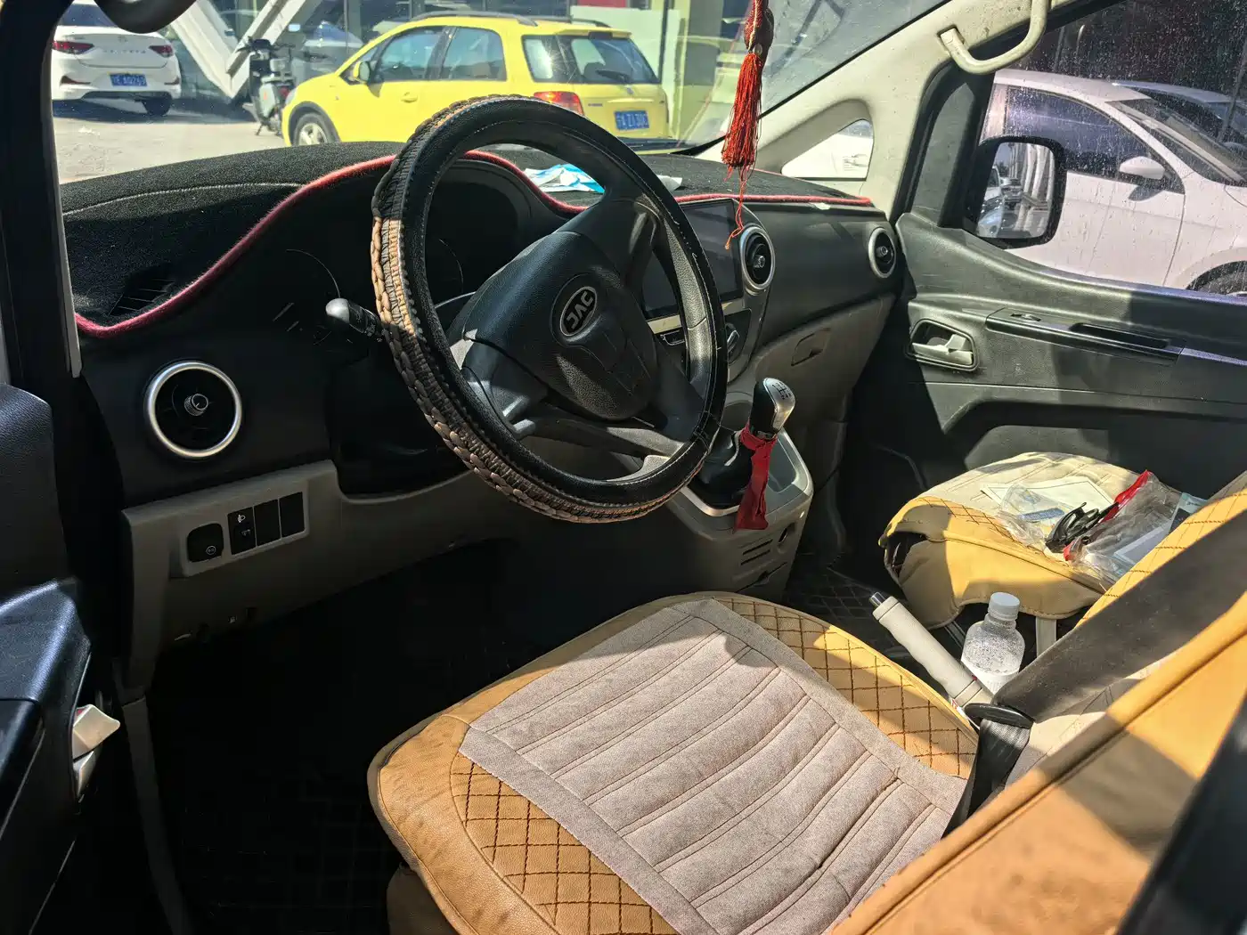 JAC Refine M3 2018 2018 1.6L Express Edition 7-Seater