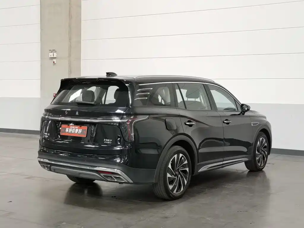 صورة 2 - Hongqi HS7 PHEV