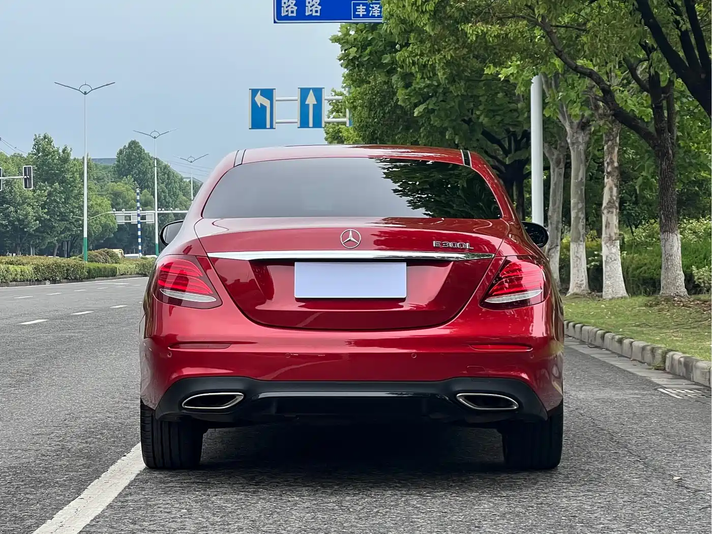 Mercedes-Benz E-Class 2017 E 200 Sport фото 4