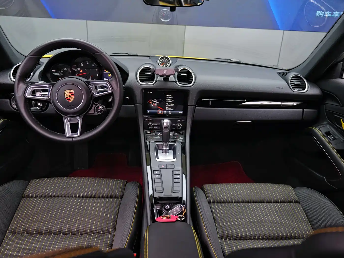 Porsche 718 2019 Cayman T 2.0T фото 13