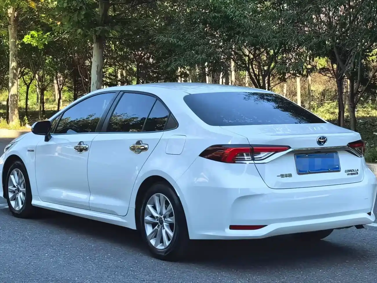 Photo 4 - Toyota Corolla