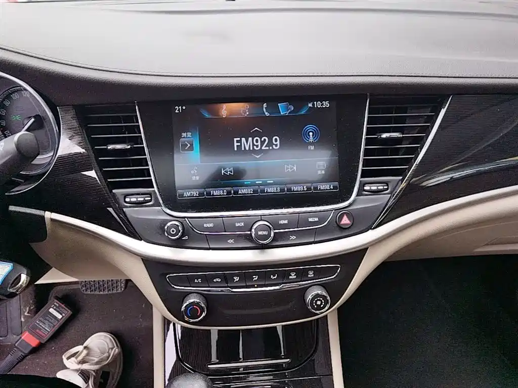Buick Verano 2017 Sedan 15S Automatic Leading фото 13