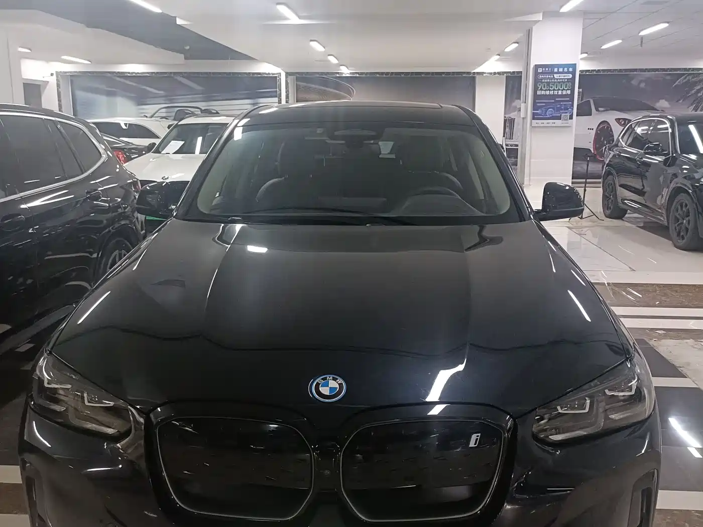 BMW IX3