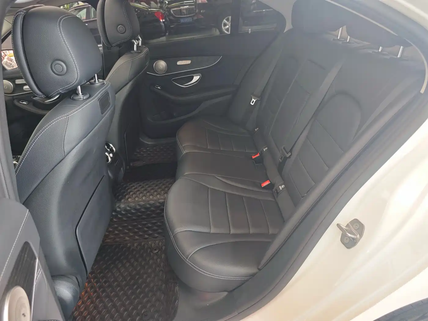 Mercedes-Benz C-Class 2018 C 200 L Sport Edition фото 15