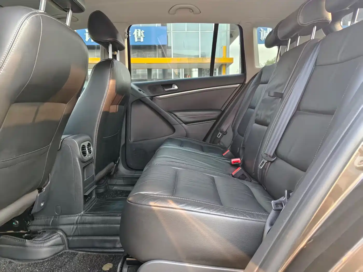Volkswagen Tiguan 2016 Model 300TSI Automatic 2WD Comfort Edition фото 6
