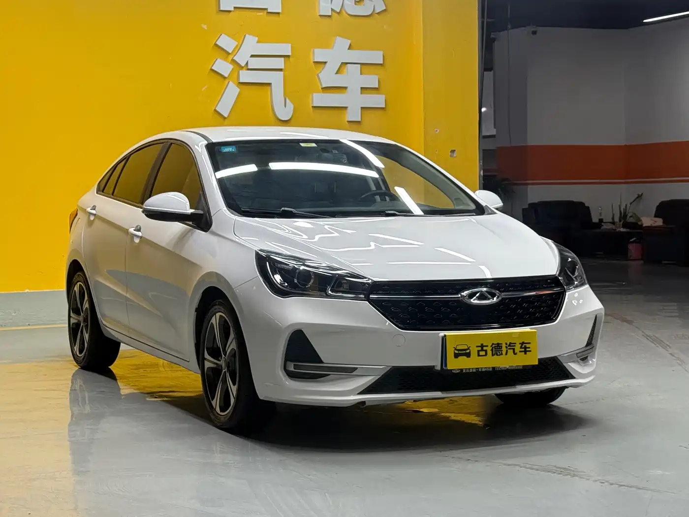 Фото 3 - Chery Arrizo 5