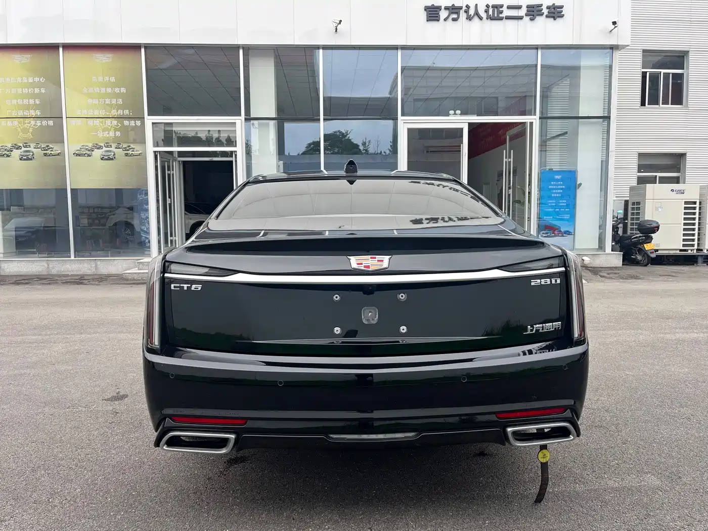 Cadillac CT6 2023 28T Premium Model фото 15