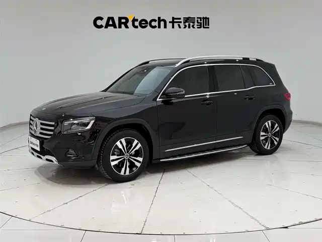 MERCEDES-BENZ GLB