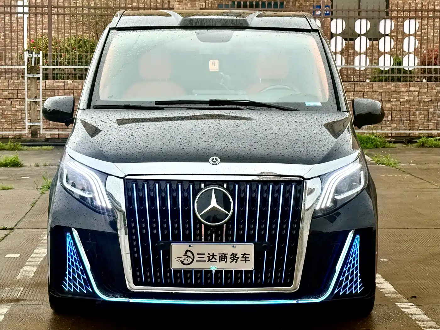 MERCEDES-BENZ VITO