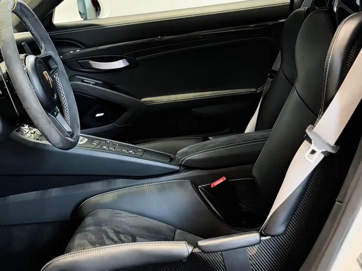 Porsche 911 2018 GT3 RS 4.0L фото 12