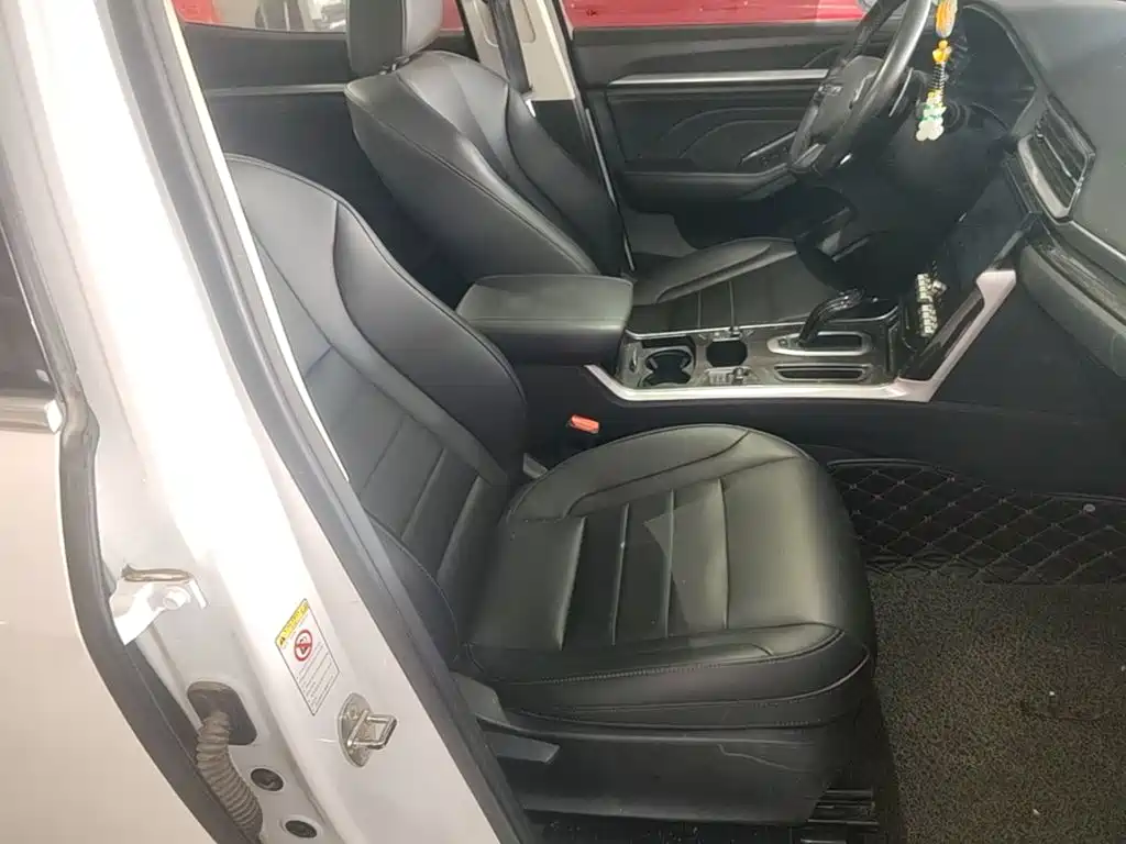 Фото 25 - Haval F5