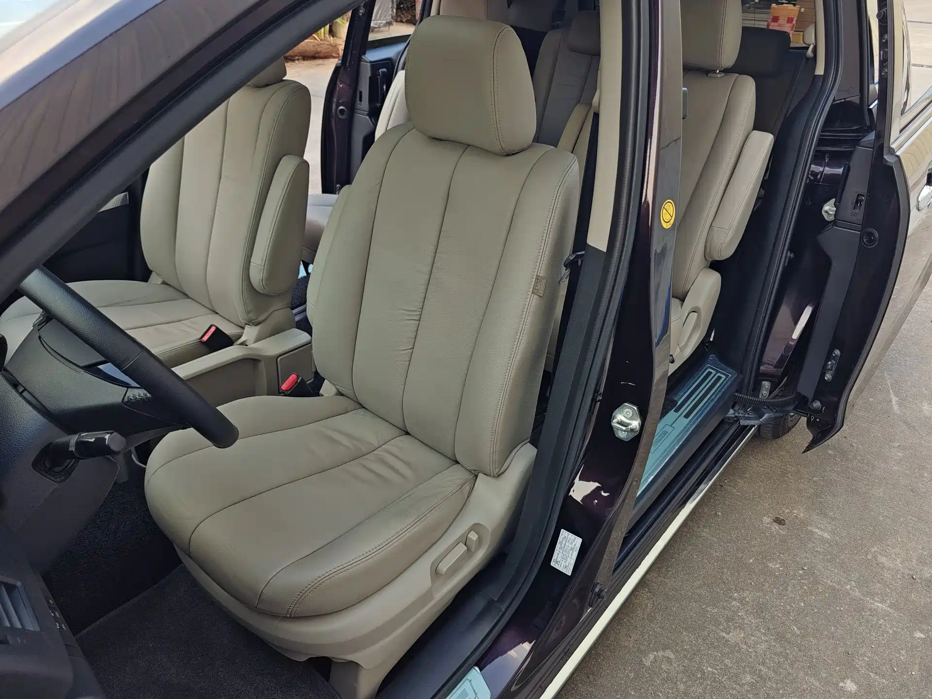 Фото 21 - Mazda 8