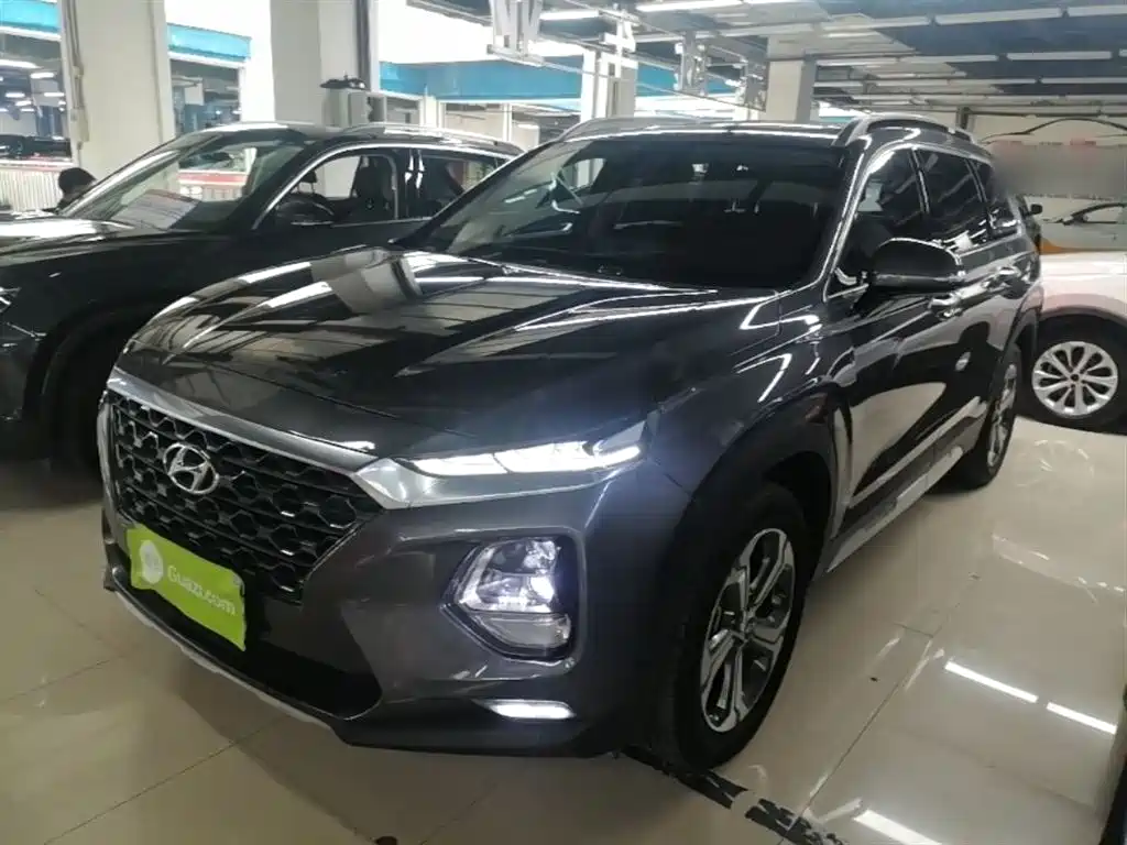 Hyundai Santa Fe 2019 Model 380 TGDi DLX Automatic 2WD Premium Smart Version China V