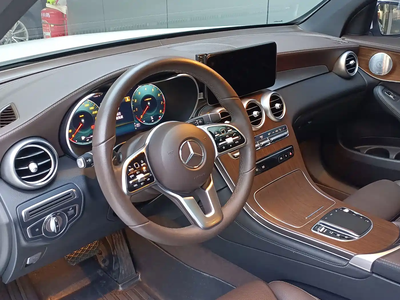 Mercedes-Benz GLC 2021 GLC 300 L 4MATIC Sporty фото 15