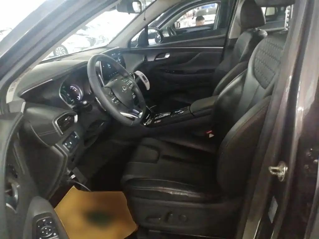 Hyundai Santa Fe 2019 Model 380 TGDi DLX Automatic 2WD Premium Smart Version China V фото 15
