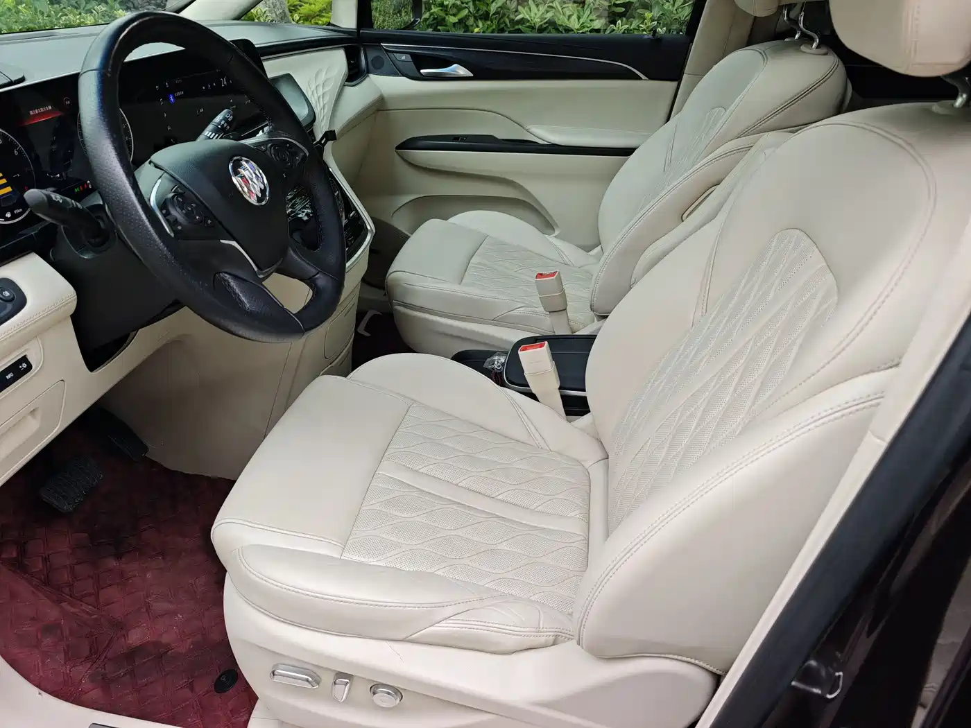 Buick GL8 2021 Avenir Aivia 7-Seater Family Edition фото 6