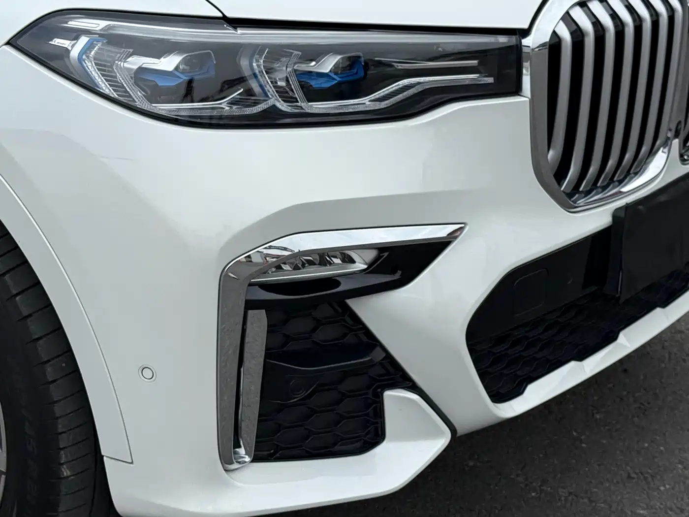 BMW X7 2021 xDrive40i Premium M Sport Package фото 7