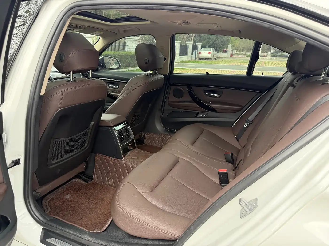 BMW 3 Series 2019 320Li M Luxury Package фото 10