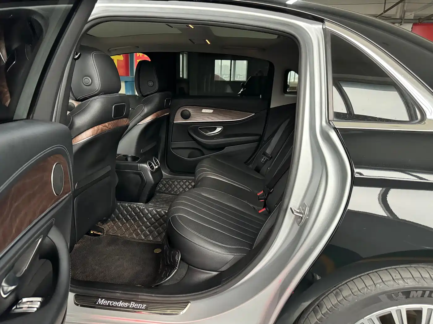 Mercedes-Benz E-Class 2020 E 300 L Fashion фото 7