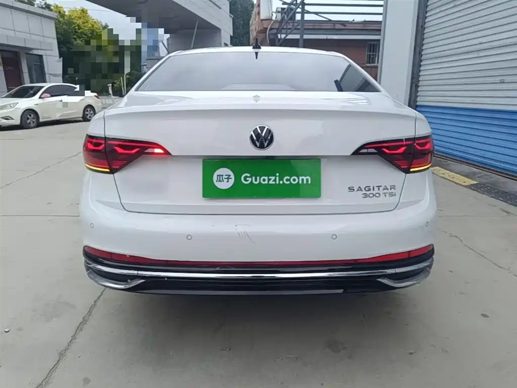 Volkswagen Sagitar 2023 300TSI DSG Surpassing Edition фото 6