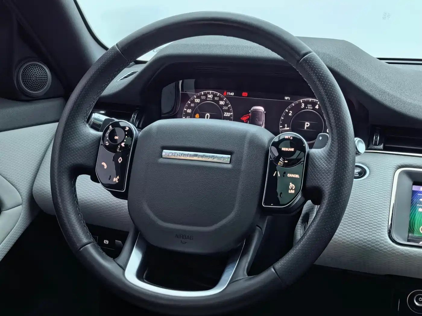 Land Rover Range Rover Evoque 2020 249PS R-DYNAMIC S Sport Edition фото 17