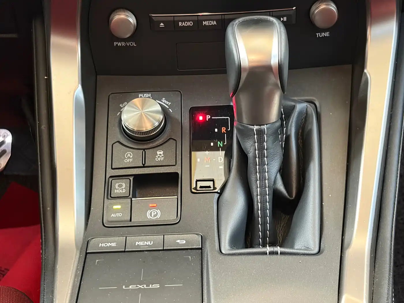 LEXUS NX