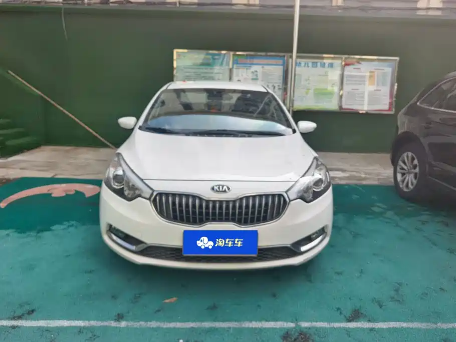 Фото 2 - Kia K3