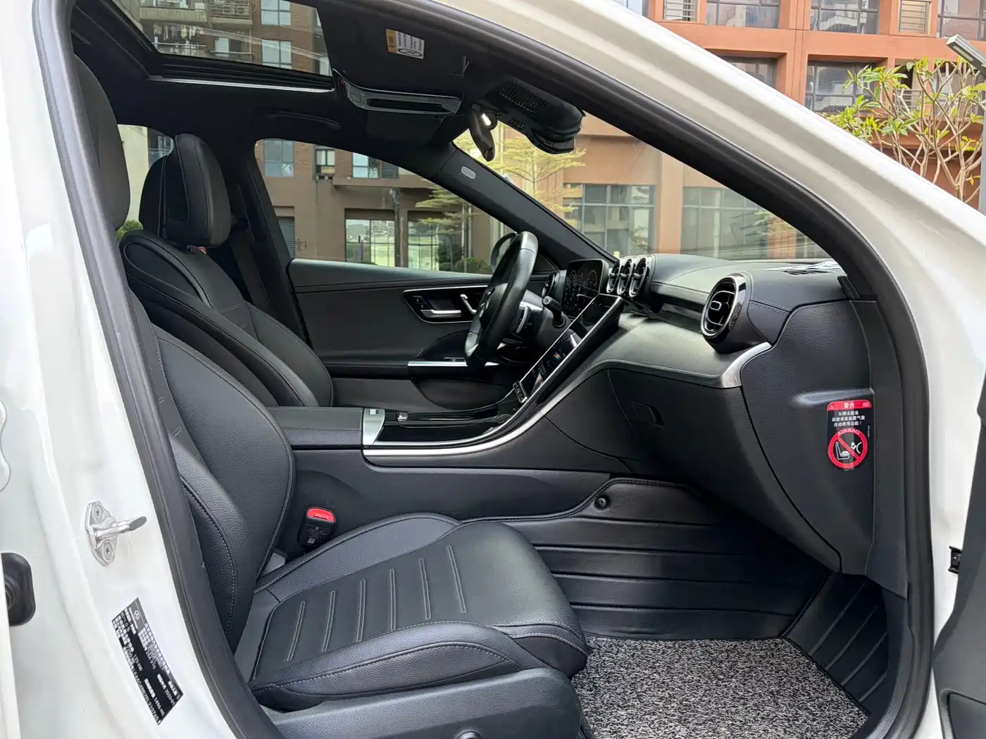 MERCEDES-BENZ C CLASS