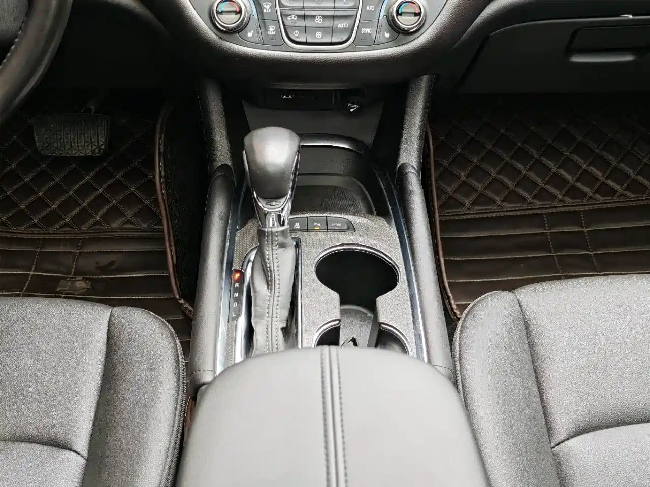 CHEVROLET MAI RUIBAO XL
