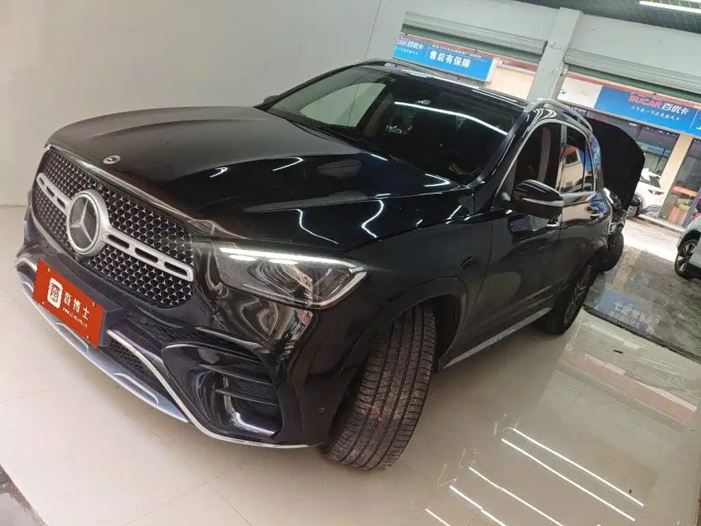 Mercedes-Benz GLE 2025 Facelift GLE 450 4MATIC Fashion Model
