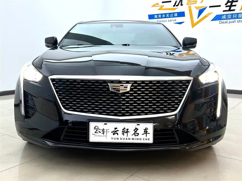CADILLAC CT6