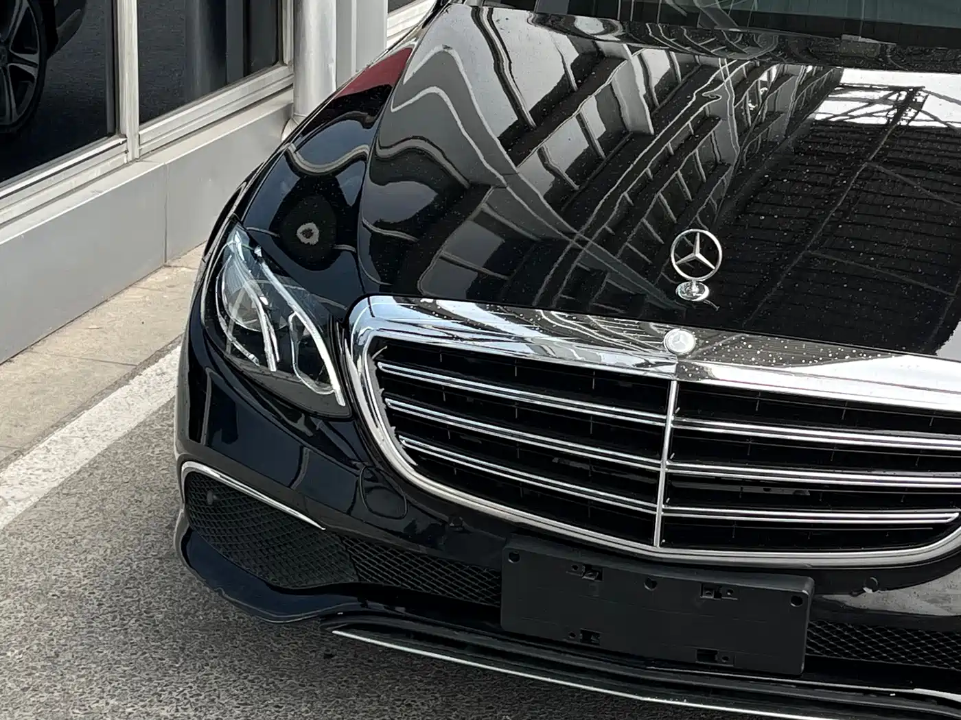 Mercedes-Benz E-Class 2020 Model E 260 L Sport фото 20
